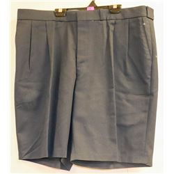 MENS NAVY DRESS SHORTS SIZE 44