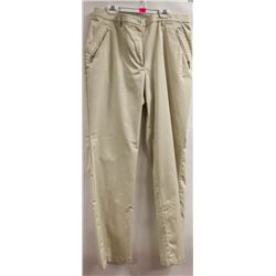 HAGGAR PETITE WOMENS CREAM ZIPPER