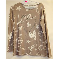 WOMENS LONG SLEEVE BEIGE LOVE SHIRT SIZE 2XL