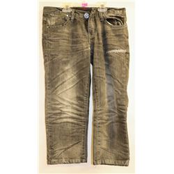 TO JEANS BLACK FADED CAPRI PANTS WOMENS SIZE