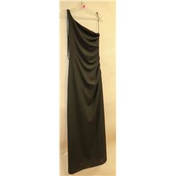 LE CHATEAU BLACK ACROSS THE SHOULDER FORMAL DRESS