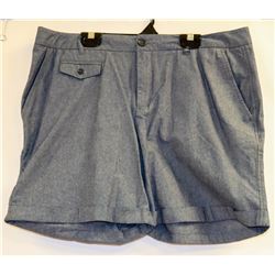 NICOLE MILLER WOMENS DENIM STYLE SHORTS SIZE 10