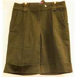FLASHLIGHTS WOMENS BLACK SHORTS SIZE 4