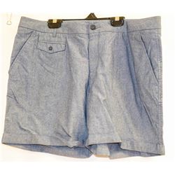 NICOLE MILLER WOMENS DENIM DTYLE SHORTS SIZE 14