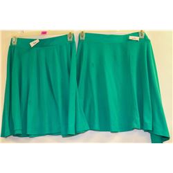 LOT OF 2 G21 TORQUOISE SOFT SKITS SIZE M AND XL