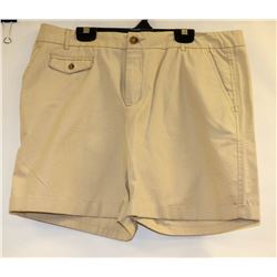 NICOLE MILLER WOMENS KHAKI SHORTS SIZE 12