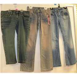 LOT OF 3 ASSORTED JR GIRLS JEANS