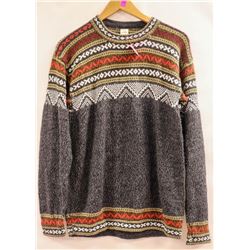 ALBINAAS ALPACA WOOL KNIT GREY SWEATER WITH RED
