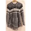 Image 1 : IMPORTATIONS MARIA ALPACA WOOL HAND WOVEN
