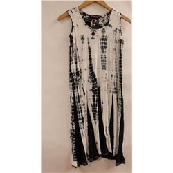 MODEL FRANCE WOMENS SLEEVELESS SUMMER DRESS