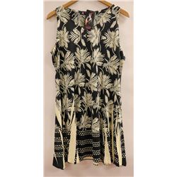 MODEL FRANCE WOMENS SLEEVELESS SUMMER DRESS