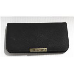 BILLABONG WOMENS BLACK CLUTCH WALLET