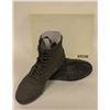 Image 1 : FRANKLIN GREY CANVAS MENS SHOE SIZE 8
