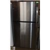 Image 1 : GE STAINLESS UPRIGHT REFRIGERATOR WITH TOP