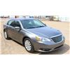 Image 9 : 2013 CHRYSLER 200 TOURING
