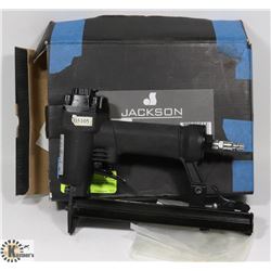 JACKSON MODEL S7301 STAPLES