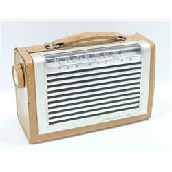 VINTAGE RCA TRANSISTOR SEVEN RADIO