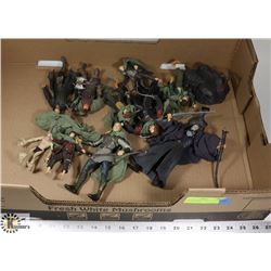 COLLECTION OF LORD OF THE RINGS ACTION FIGURE