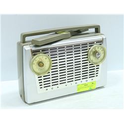 VINTAGE RCA PORTABLE RADIO GREY