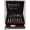 Image 1 : SILVERWARE BOX WITH SILVERWARE