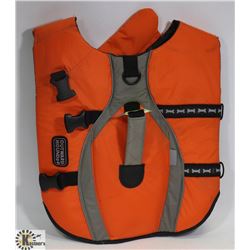 OUTWARD HOUND MED. TO LARGE DOG