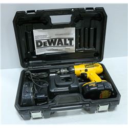 DEWALT 18 VOLT CORDLESS DRILL - DW958