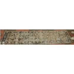 HALLWAY RUNNER RUG 2FT X 8FT