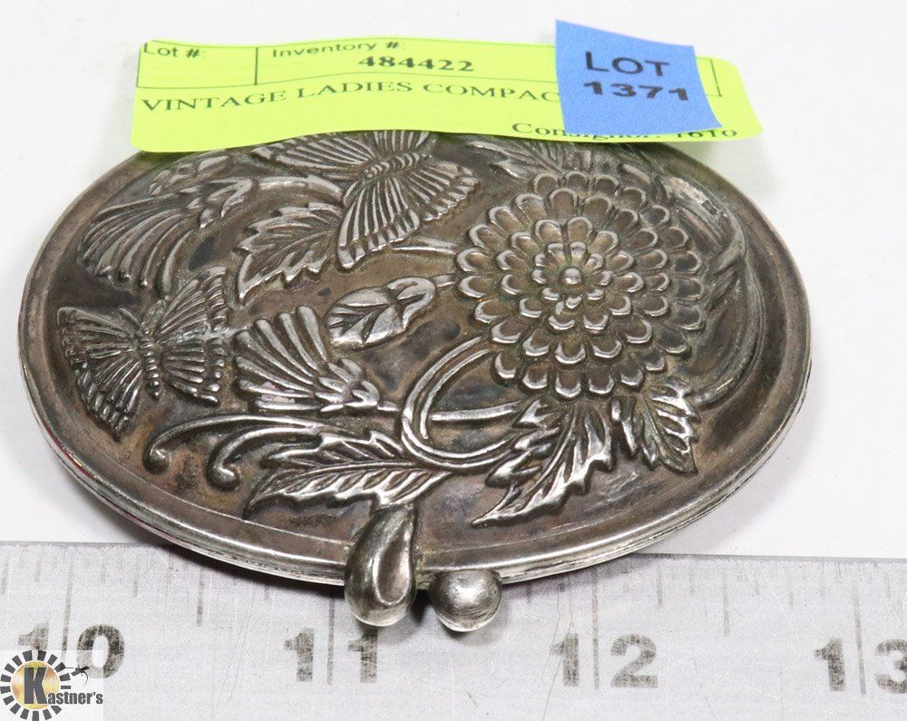 VINTAGE LADIES COMPACT