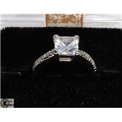 STERLING SILVER CZ LADIES RING SIZE 6