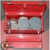 Image 1 : RED METAL TOOL BOX WITH ASSORTED SANDING DISCS