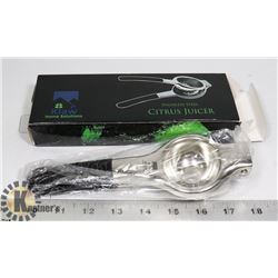 STAINLESS STEEL CITRUS JUICER