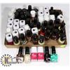 Image 1 : FLAT OF ASSORTED NAIL POLISH