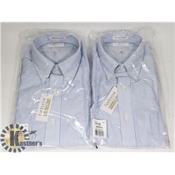 LOT OF TWO MENS SIZE MEDIUM VAN HEUSEN DRESS SHIRT
