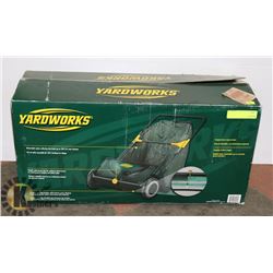 YARDWORKS LEAF AND GRASS COLLECTOR