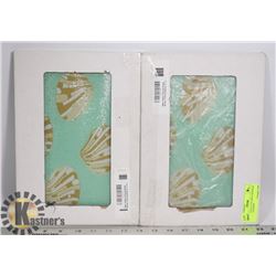 2 INDIVIDUALLY PACKED DESIGNER CUTTING BOARDS