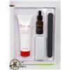 Image 1 : VINE VERSA RESVERATROL SKIN CARE MANICURE SET