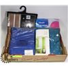 Image 1 : FLAT OF NEW SHOWER CURTAINS, TABLE CLOTHS &