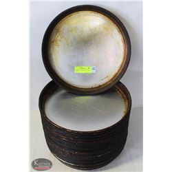 LOT OF 26 ALUMINUM PIZZA PANS 12" X 1"