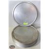 Image 1 : LOT OF 26 ALUMINUM PIZZA PANS W/ BRIMMED LIP-14"