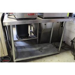 4' EFI STAINLESS STEEL WORKTABLE W/ UNDERSHELF