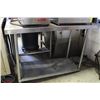 Image 1 : 4' EFI STAINLESS STEEL WORKTABLE W/ UNDERSHELF