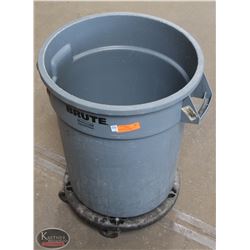 BAILIFF SEIZURE: RUBBERMAID BRUTE 20 GALLON TRASH