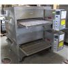 Image 2 : MIDDLEBY MARSHALL DUAL-STACKING CONVEYOR OVEN