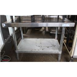 STAINLESS STEEL EQUIPMENT STAND W/ UNDERSHELF