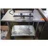 Image 1 : BAILIFF SEIZURE 3' EFI STAINLESS STEEL PREP-TABLE
