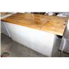 Image 1 : 5' CHEST FREEZER W/ LARGE WOODEN TOP W/ HATCH
