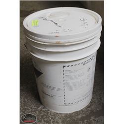 20L PAIL OF SODIUM HYDROXIDE GREASE CUTTER &