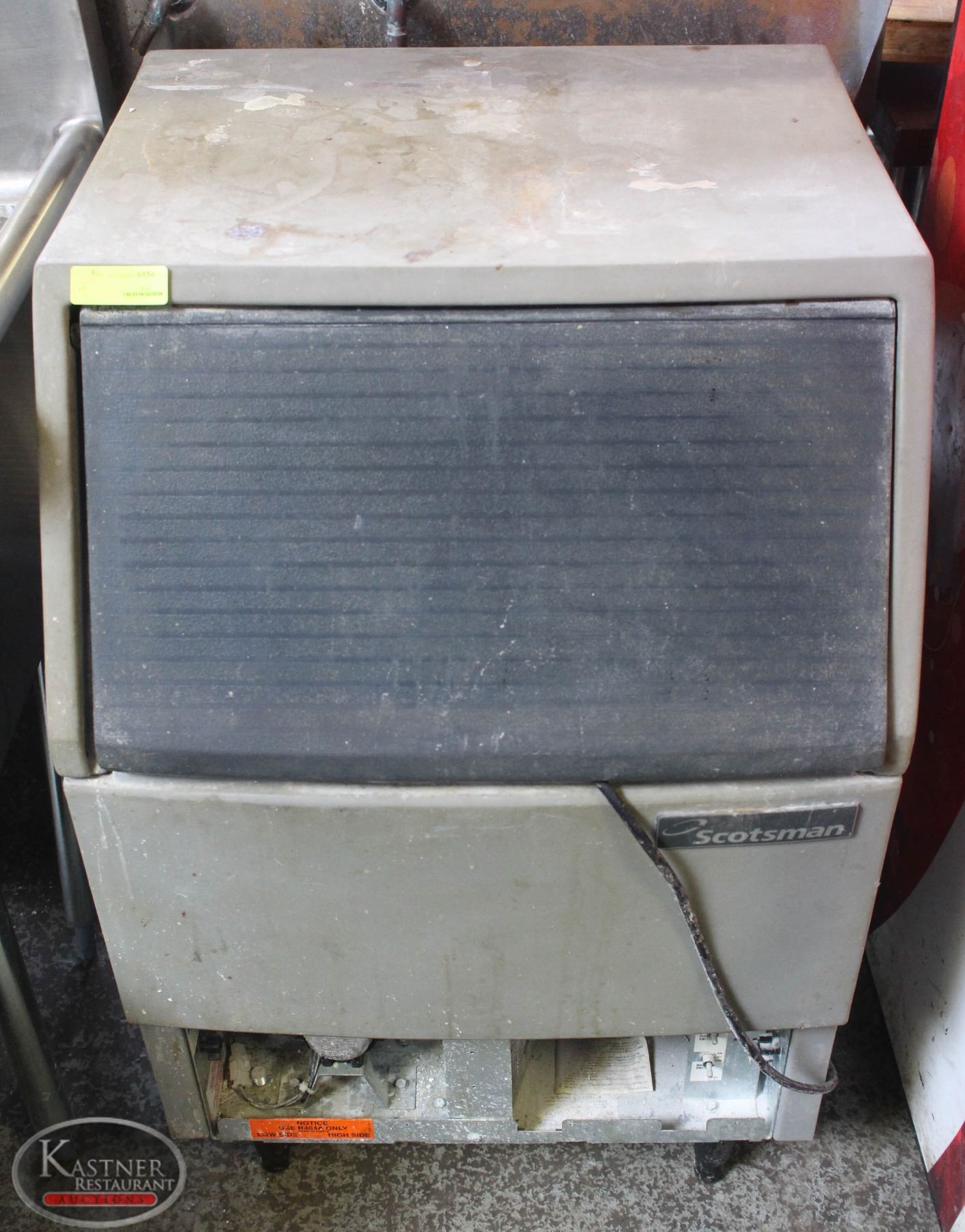 SCOTSMAN COMMERCIAL ICE MAKER