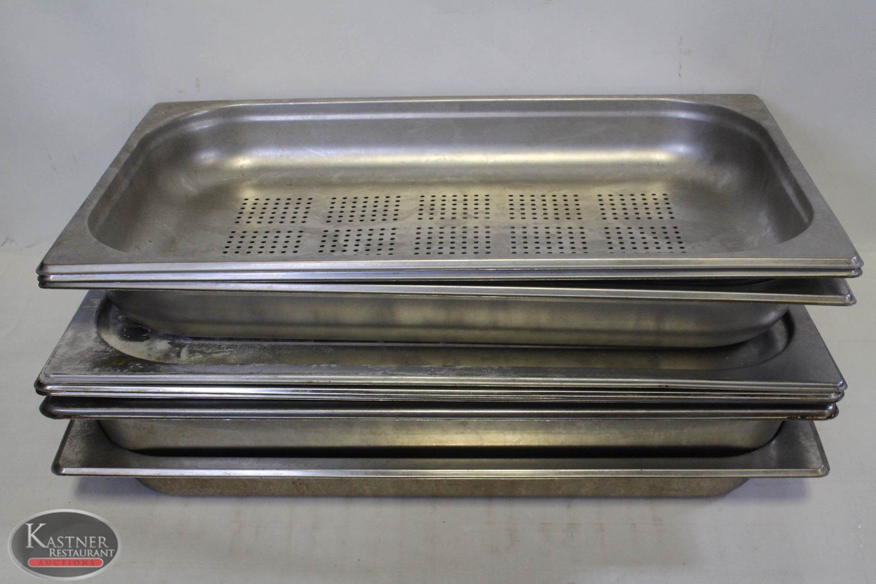 BAILIFF SEIZURE LOT OF S/S FULL-SIZE FOOD INSERTS