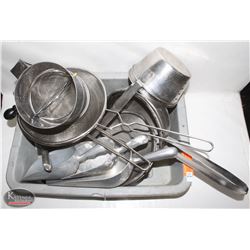 BAILIFF SEIZURE BUS PAN W/ S/S & ALUMINUM STRAINER